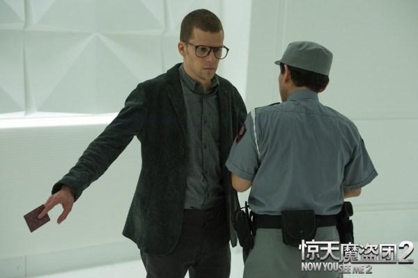 《惊天魔盗团2》发魔术班特辑 科波菲尔成后援